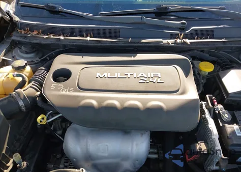 2015 Chrysler 200 Limited z USA, uszkodzony, nr VIN 1C3CCCAB6FN624620